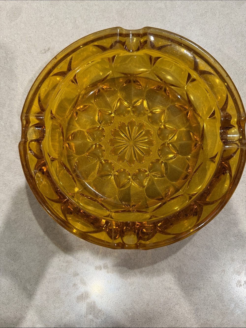 Vintage Anchor Hocking Amber Ash Tray - Picture 2 of 4